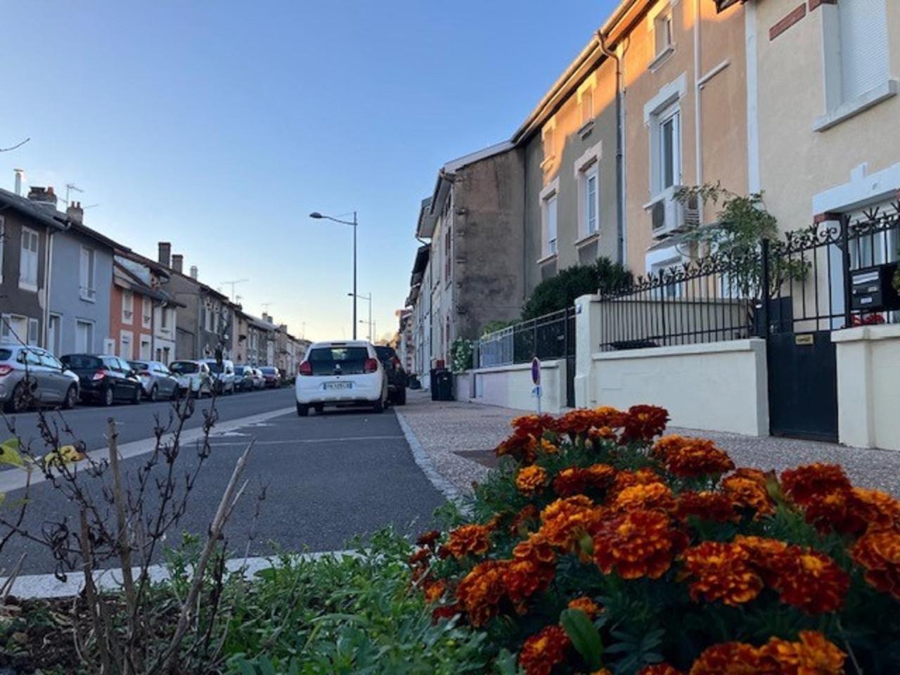 Jolie, Cozy, Confortable Maison De Ville Au Calme A 5Min Du Centre De Verdun, Parking Devant La Maison Belleville-Sur-Meuse 外观 照片