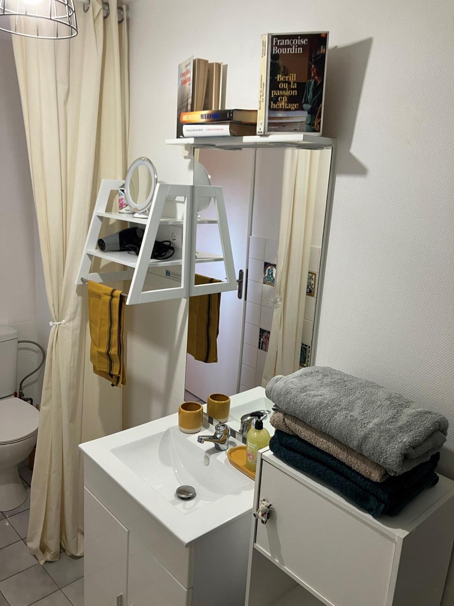 Jolie, Cozy, Confortable Maison De Ville Au Calme A 5Min Du Centre De Verdun, Parking Devant La Maison Belleville-Sur-Meuse 外观 照片